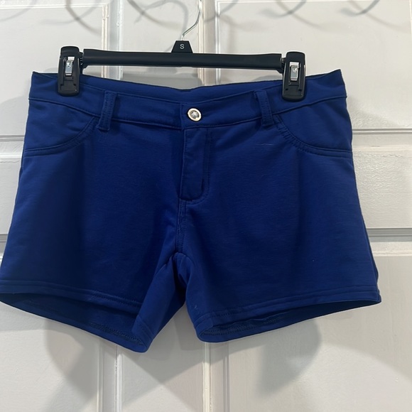 True Rock sz 7/8 stretchfit, faux ft pockets, back pockets excellent condition - Picture 1 of 11